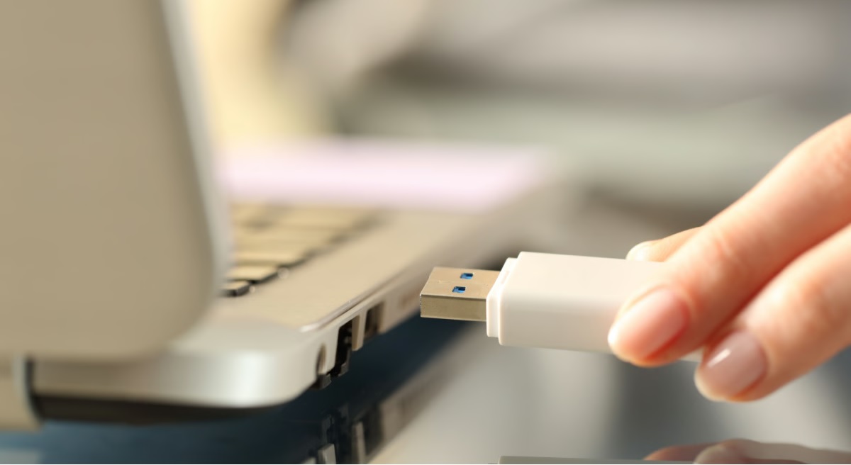 Malicious USB campaign