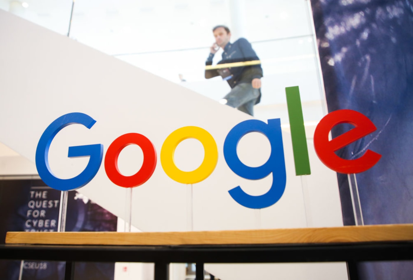 Google recruits a team of experts